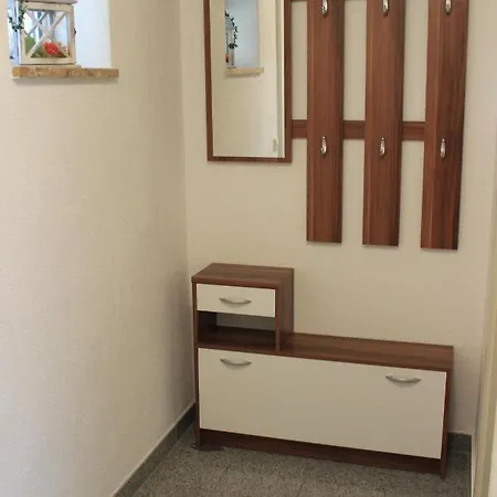 City-appartement 12.1. شقة *
